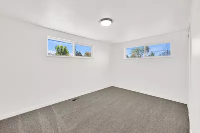 31 W Gordon Ave, Layton, UT 84041 - Photo 20