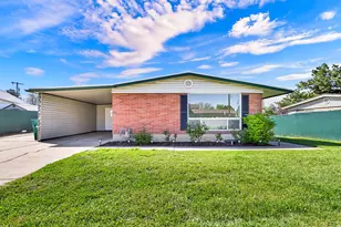 31 W Gordon Ave, Layton, UT 84041 - Photo 4
