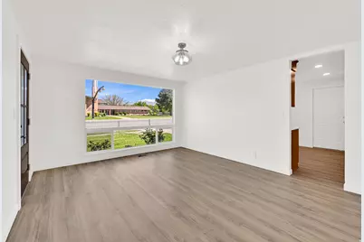 31 W Gordon Ave, Layton, UT 84041 - Photo 10