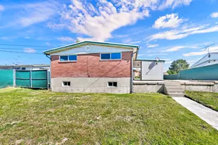 31 W Gordon Ave, Layton, UT 84041 - Photo 32