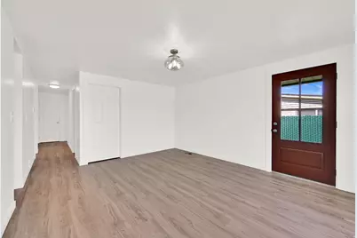 31 W Gordon Ave, Layton, UT 84041 - Photo 12
