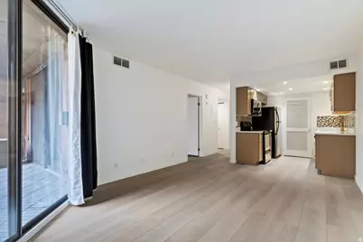 115 S 1100 E #614, Salt Lake City, UT 84102 - Photo 8