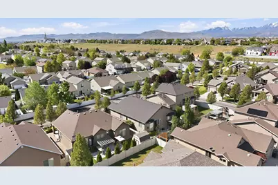 4122 W Walnut Canyon Ln, South Jordan, UT 84009 - Photo 32