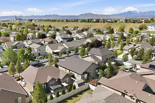 4122 W Walnut Canyon Ln, South Jordan, UT 84009 - Photo 32
