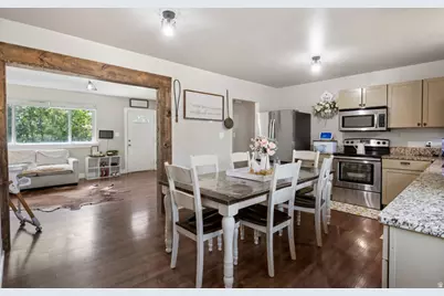 660 N 420 W, Lehi, UT 84043 - Photo 16