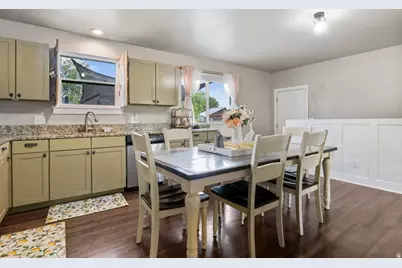660 N 420 W, Lehi, UT 84043 - Photo 14