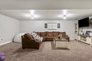 660 N 420 W, Lehi, UT 84043 - Photo 24
