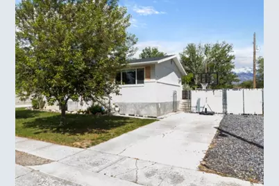 660 N 420 W, Lehi, UT 84043 - Photo 2