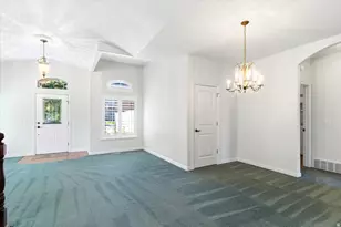 679 Edgewood Dr, North Salt Lake, UT 84054 - Photo 4