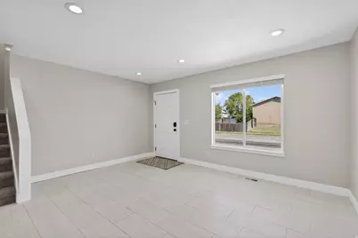 263 W 1675 N, Layton, UT 84041 - Photo 10