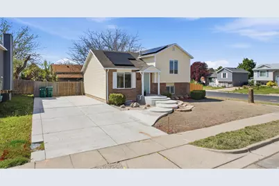 263 W 1675 N, Layton, UT 84041 - Photo 4