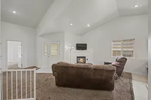 334 W Mountain View Dr S, Cedar City, UT 84721 - Photo 14