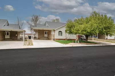 334 W Mountain View Dr S, Cedar City, UT 84721 - Photo 4