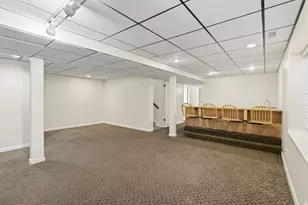 6423 S 1680 E, Salt Lake City, UT 84121 - Photo 20