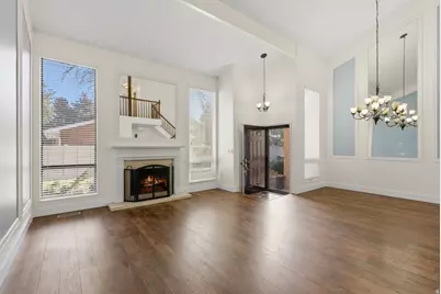 6423 S 1680 E, Salt Lake City, UT 84121 - Photo 2