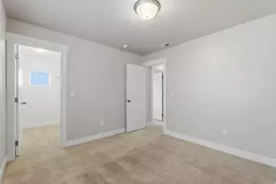 2182 W Northridge Dr N, Lehi, UT 84043 - Photo 32