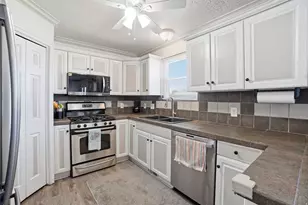 845 N 275 W, Bountiful, UT 84010 - Photo 14