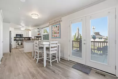 845 N 275 W, Bountiful, UT 84010 - Photo 12