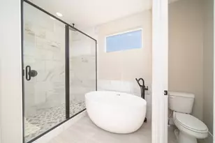 2678 S Eagle Dr, Garden City, UT 84028 - Photo 8