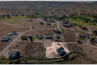 2678 S Eagle Dr #12, Garden City, UT 84028 - Photo 6