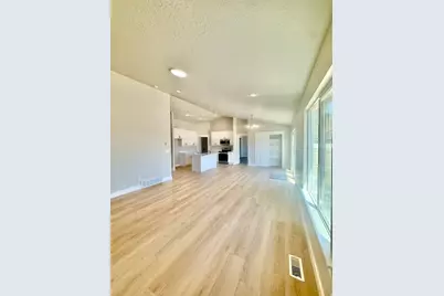 2338 E Sego Liliy Dr #503, Eagle Mountain, UT 84005 - Photo 4