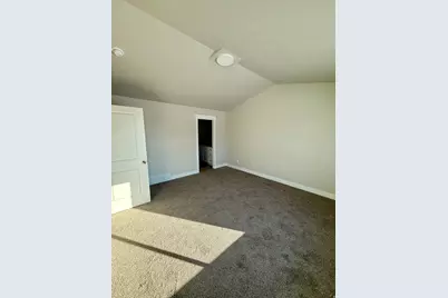 2338 E Sego Liliy Dr, Eagle Mountain, UT 84005 - Photo 6