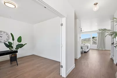 1524 S Lukas Ln W, Saratoga Springs, UT 84045 - Photo 8