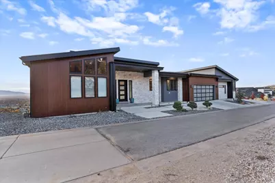 1766 View Ct, Fruit Heights, UT 84037 - Photo 4