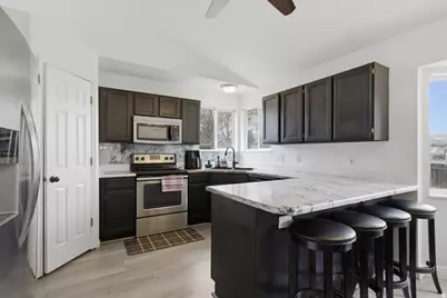 5174 W Natalie Ct, West Valley, UT 84120 - Photo 8