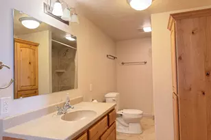 250 E 500 S, Fillmore, UT 84631 - Photo 32