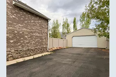 250 E 500 S, Fillmore, UT 84631 - Photo 4