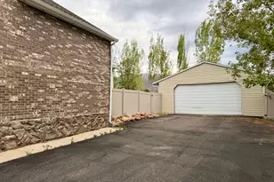 250 E 500 S, Fillmore, UT 84631 - Photo 4