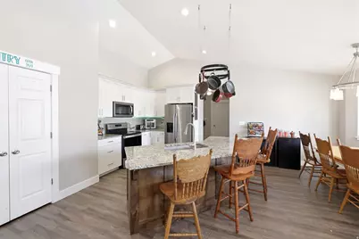 488 N 200 W, Moroni, UT 84646 - Photo 12