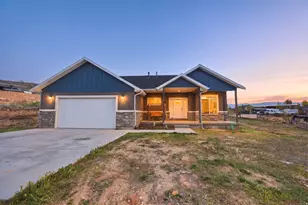 488 N 200 W, Moroni, UT 84646 - Photo 2