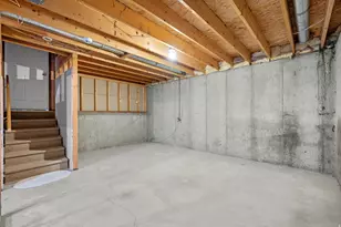 418 W 1010 N, Orem, UT 84057 - Photo 32
