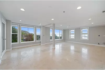 3075 E Kennedy Dr #403, Salt Lake City, UT 84108 - Photo 2