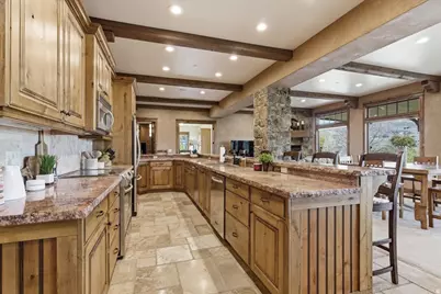 1291 S Innsbruck Dr E, Huntsville, UT 84317 - Photo 38