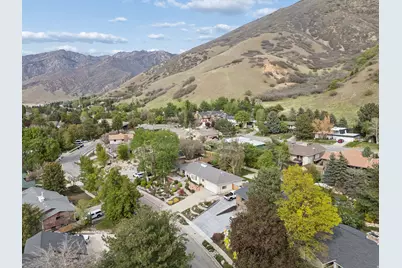 8295 S Supernal Way E, Cottonwood Heights, UT 84121 - Photo 52