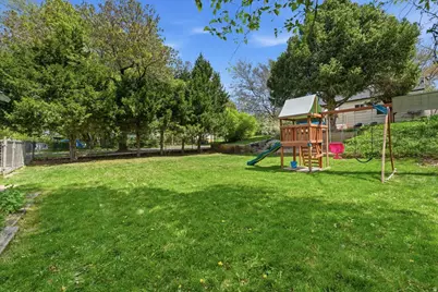 1905 S Harrison Blvd E, Ogden, UT 84401 - Photo 4