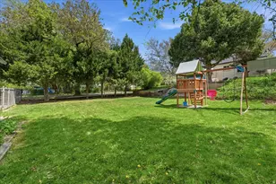 1905 S Harrison Blvd E, Ogden, UT 84401 - Photo 28