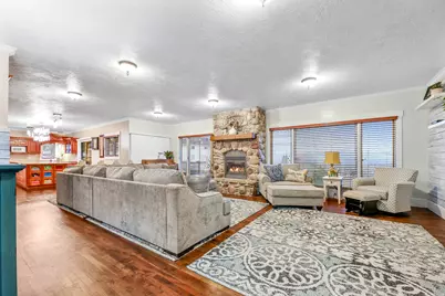 2342 E Charros Rd, Sandy, UT 84092 - Photo 6