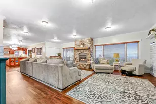 2342 E Charros Rd, Sandy, UT 84092 - Photo 6