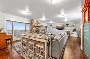 2342 E Charros Rd, Sandy, UT 84092 - Photo 10
