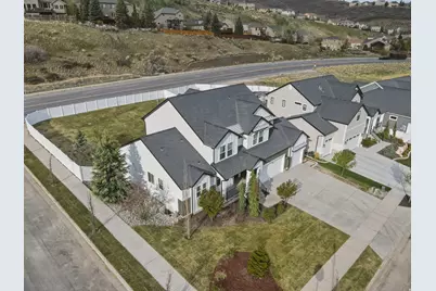 15008 S Springtime Rd, Draper, UT 84020 - Photo 2