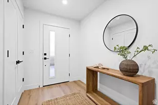 519 E Warnock Ave S, Salt Lake City, UT 84106 - Photo 2