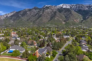 16 Gatehouse Ln S, Sandy, UT 84092 - Photo 4