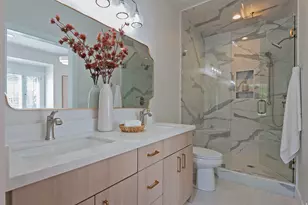 16 Gatehouse Ln S, Sandy, UT 84092 - Photo 40