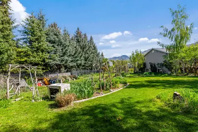 814 Mountain Rd, Logan, UT 84321 - Photo 32