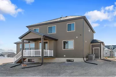562 W Coyote Ridge Rd, Grantsville, UT 84029 - Photo 4