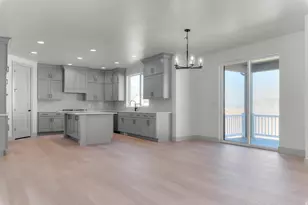 562 W Coyote Rdg Rd, Grantsville, UT 84029 - Photo 12